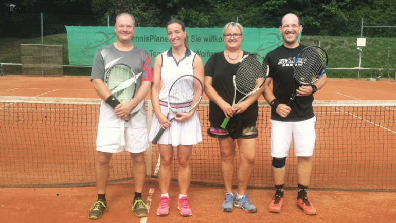 Vereinsmeisterschaft beim Tennisclub Blau-Weiß erfolgreich beendet